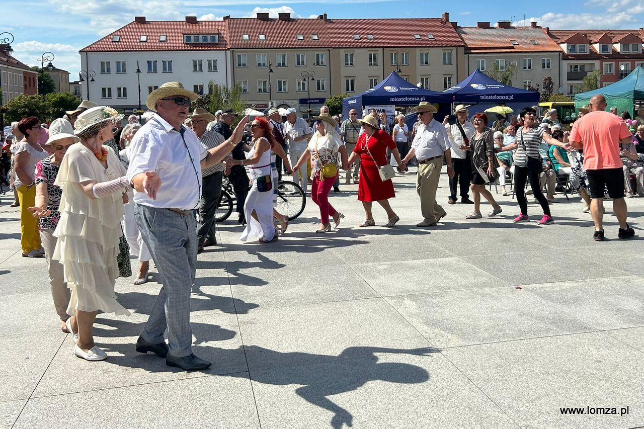 Międzypokoleniowe zakończenie Dni Łomży na Starówce