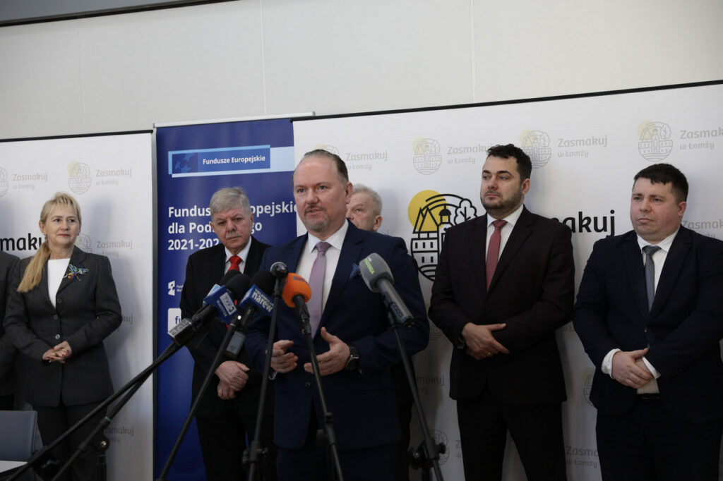 podpisanie umów finansowanych z EFS+