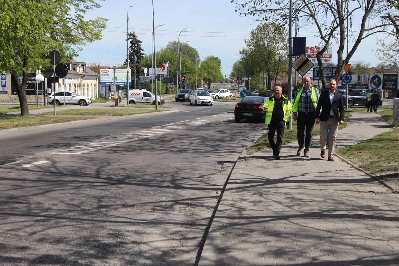 przekazanie placu budowy - ul. Wojska Polskiego