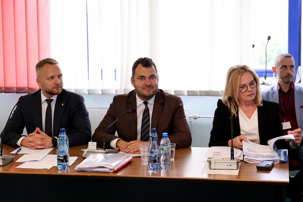 prezydent Łomży Mariusz Chrzanowski z absolutorium