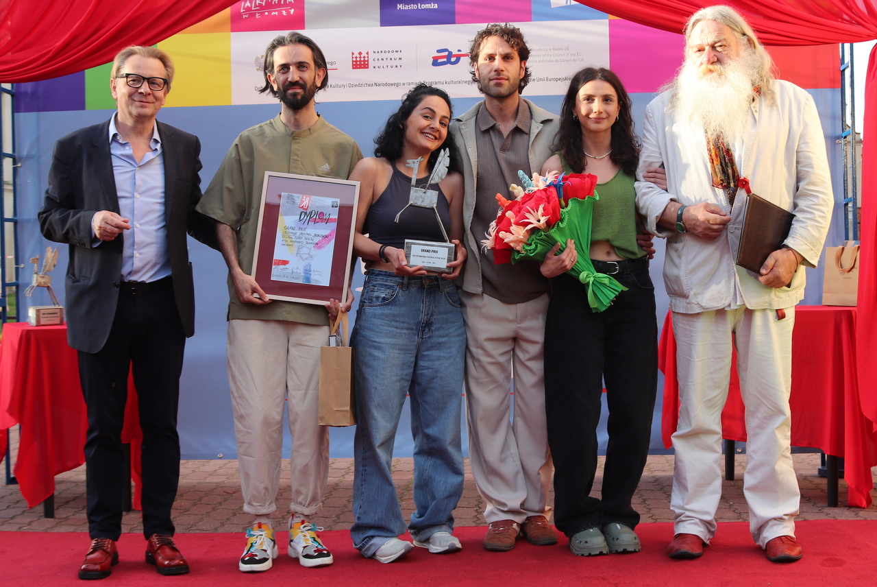 National Puppet Theatre after Hovhannes Toumanian w towarzystwie dyrektora J. Antoniuka i przewodniczącego jury M. Chodaczyńskiego