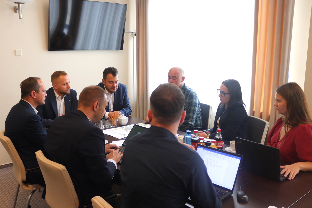 spotkanie kolej dworzec