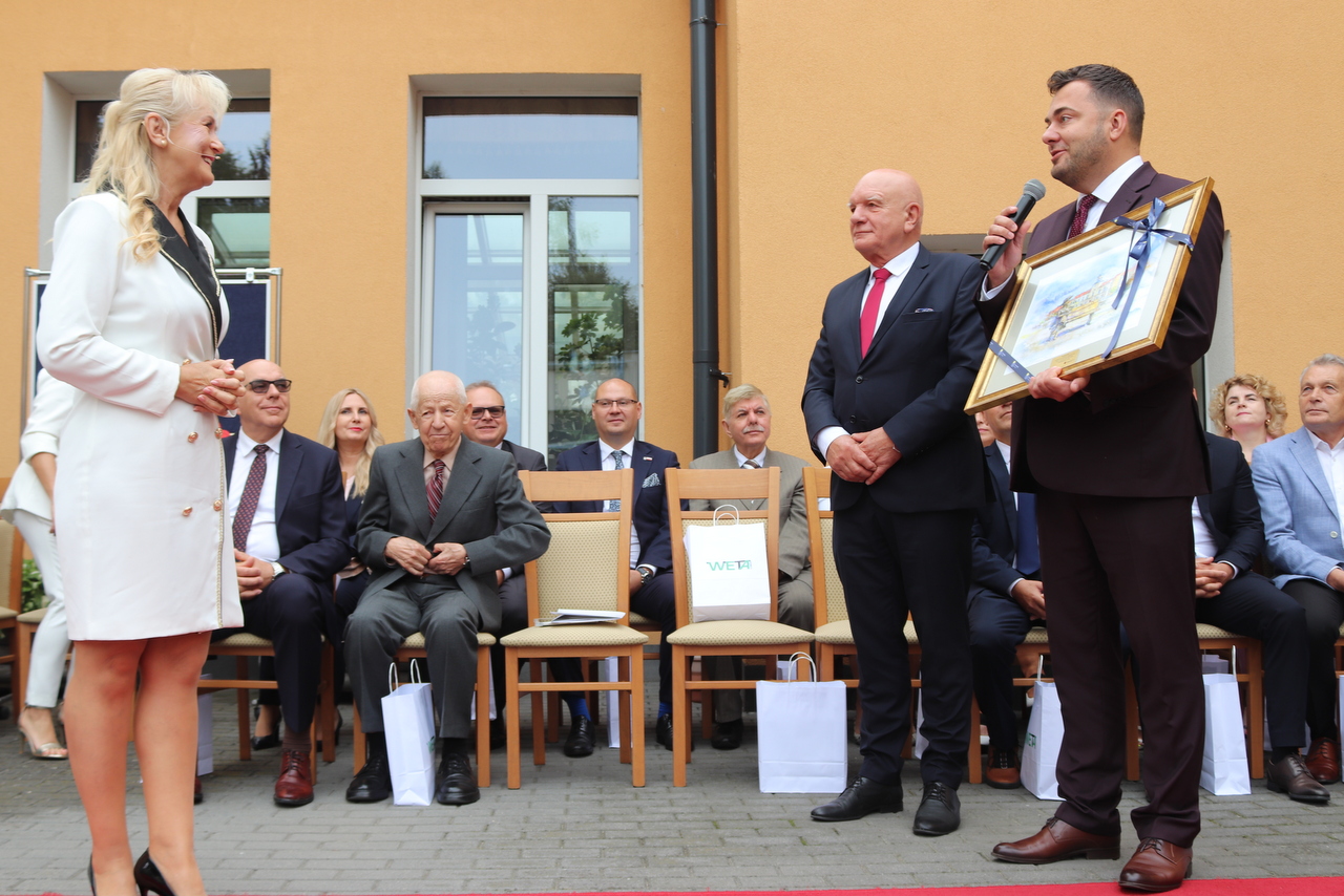 rozpoczęcie roku szkolnego 2025/2026 w Zespole Szkół Weterynaryjnych i Ogólnokształcących nr 7