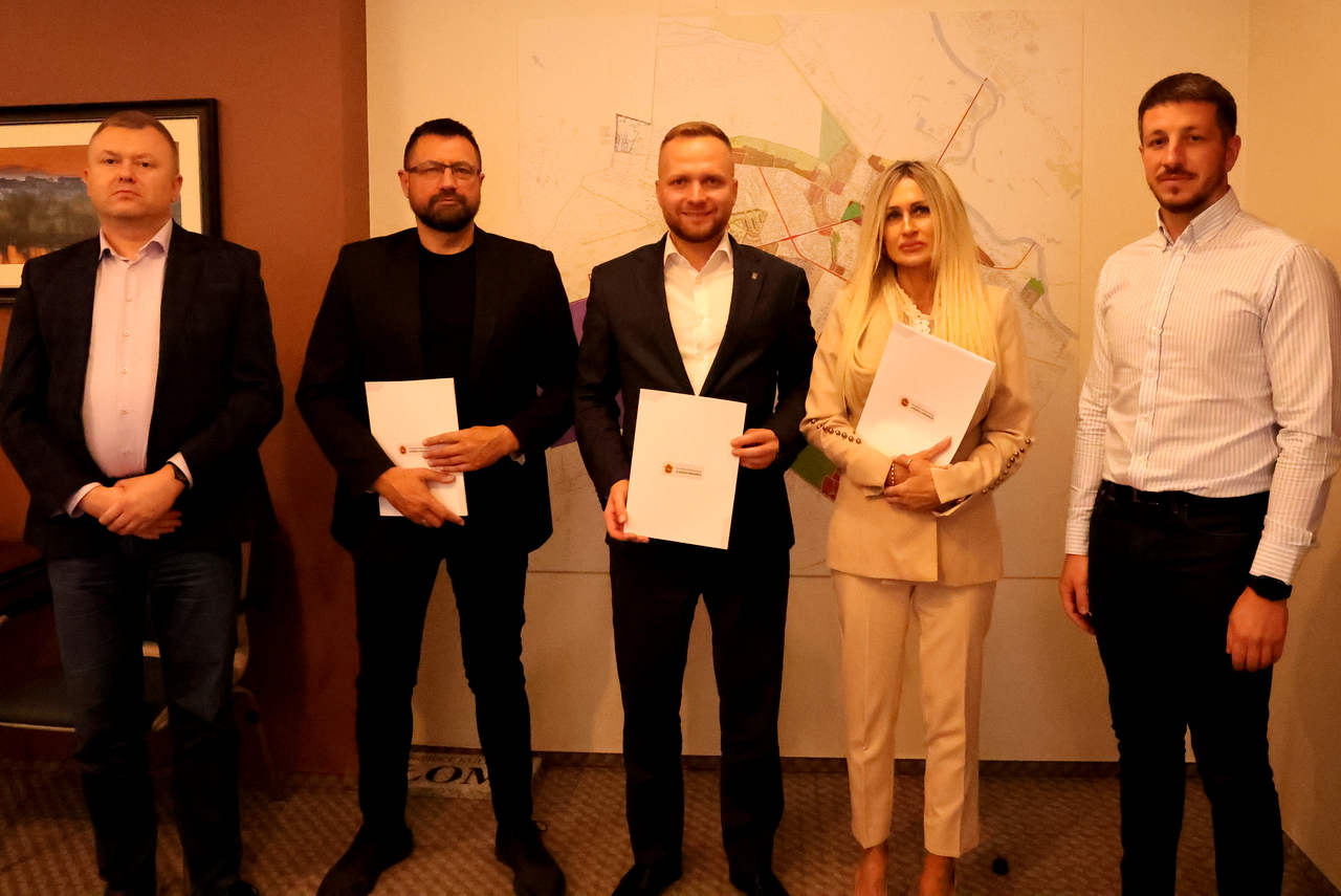 Owocowa, Talesa z Miletu i Kalinowa przejdą metamorfozę