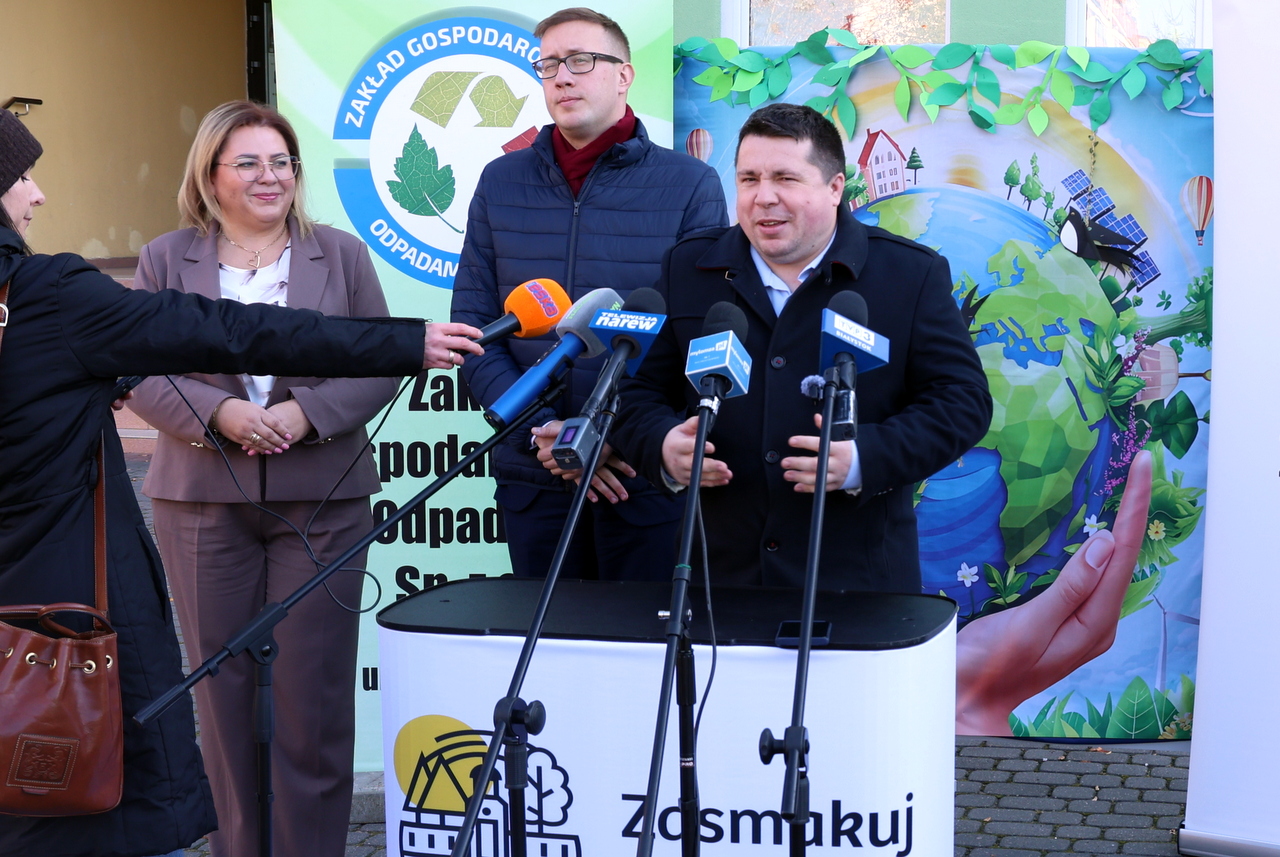 zastępca prezydenta Andrzej Stypułkowski na konferencji prasowej ws. Łomżyńskich Igrzysk Ekologicznych