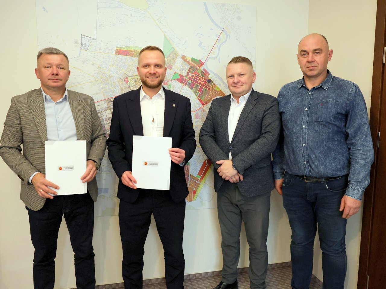 podpisanie porozumienia dotyczącego przebudowy ulicy Zjazd przy WORD