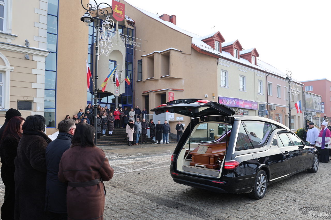 pogrzeb byłego prezydenta Łomży Mieczysława Czerniawskiego