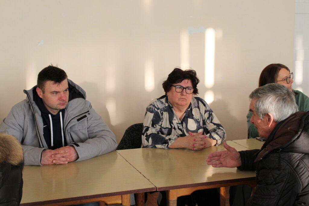 spotkanie w sprawie parkingów na osiedlu Perspektywa