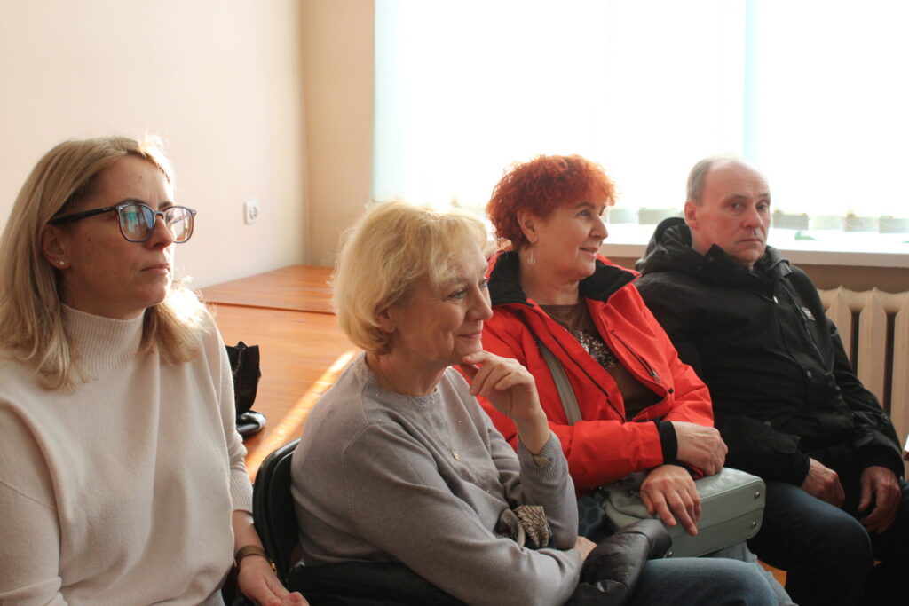 spotkanie w sprawie parkingów na osiedlu Perspektywa